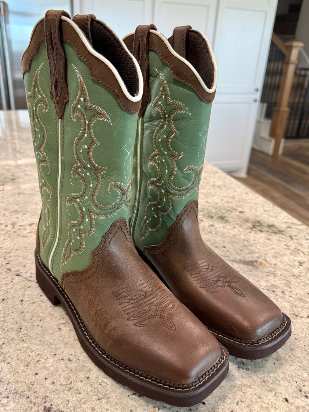 Justin Ladies Gypsy "Raya" Turquoise Water Buffalo Cowboy Boots (NWT) - Picture 1 of 16